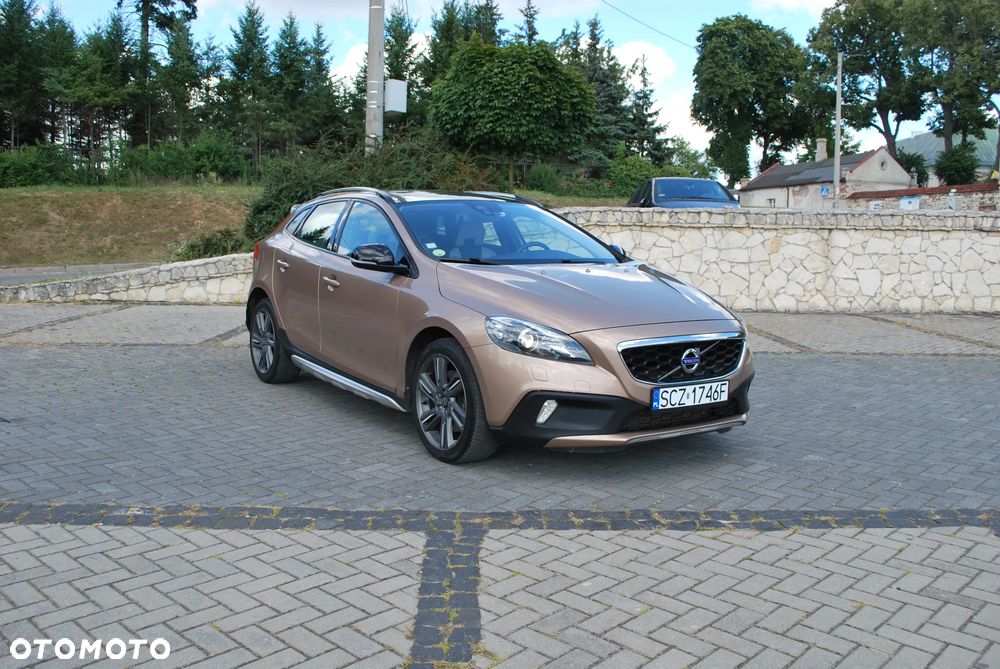 Volvo V40 Cross Country D4 Summum - 11