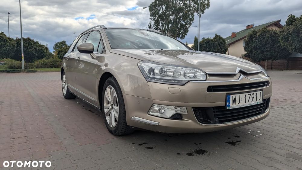 Citroën C5 Tourer HDi 135 FAP Confort - 2