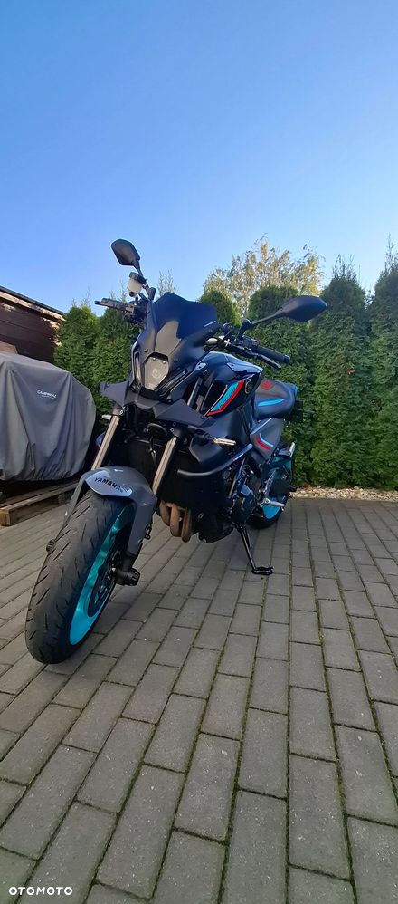 Yamaha MT - 4