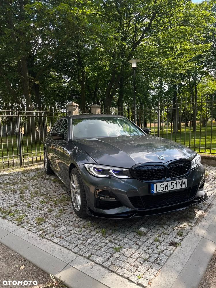 BMW Seria 3 330i M Sport - 6
