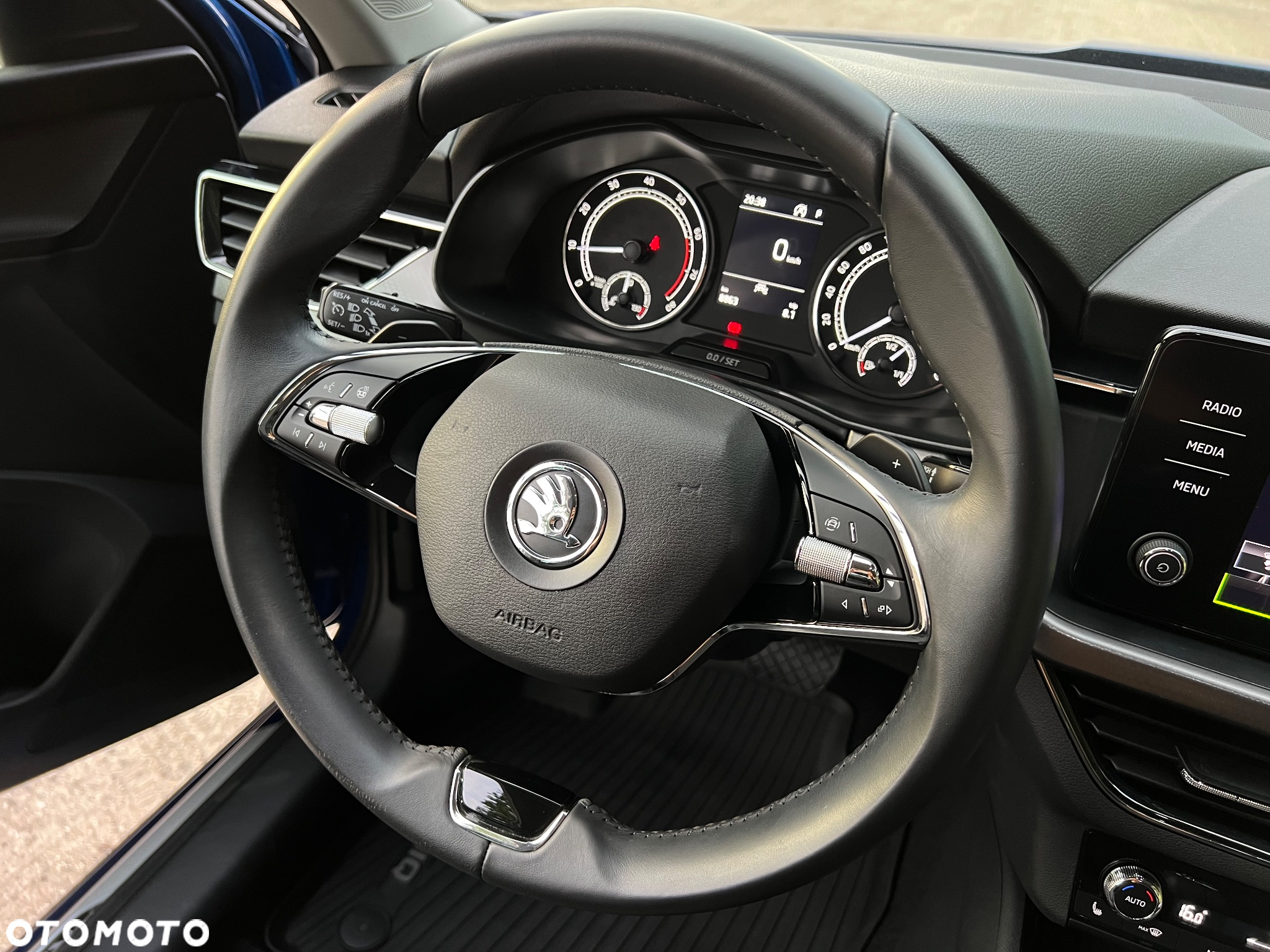 Skoda Kamiq 1.0 TSI Style DSG - 24