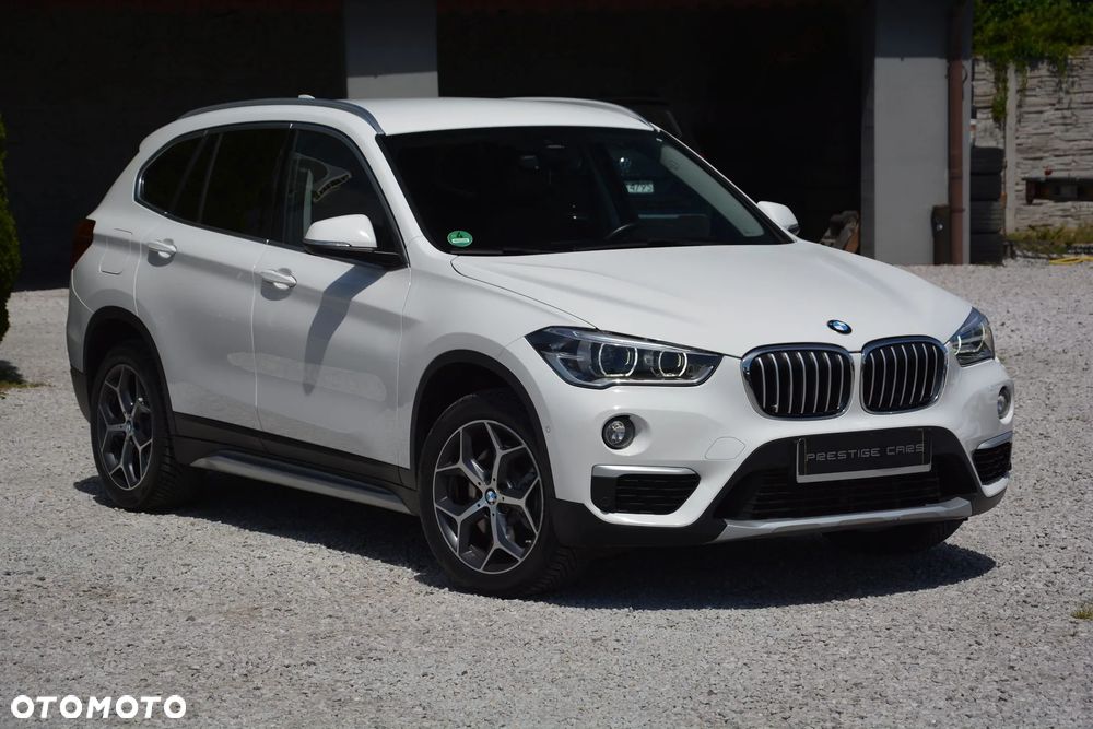 BMW X1 xDrive25i xLine - 4