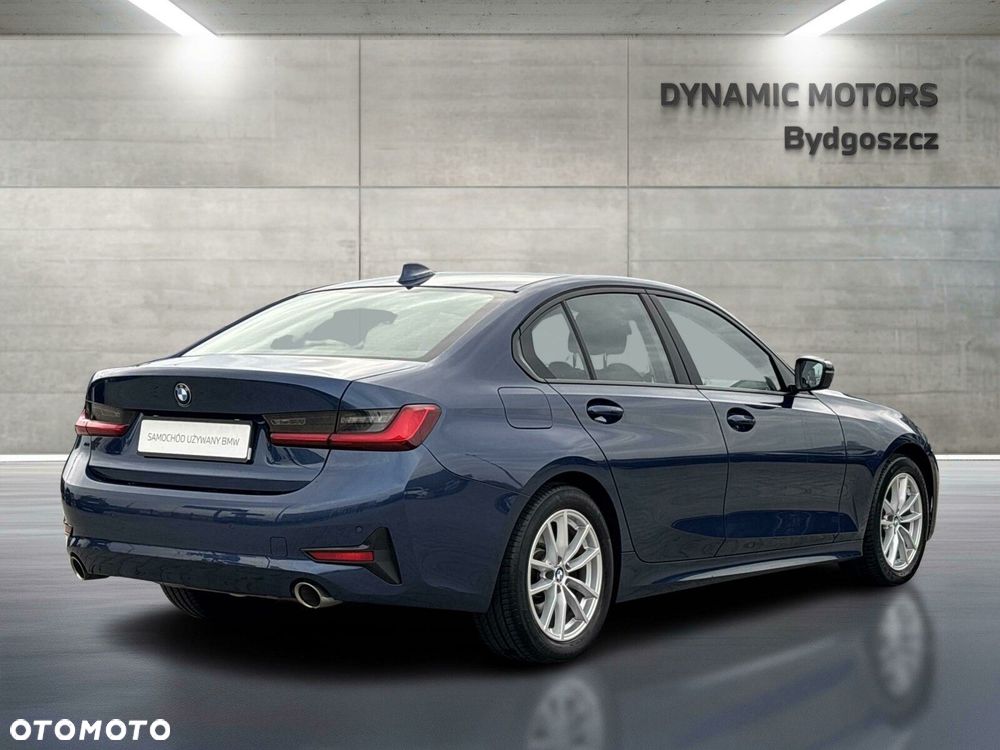 BMW Seria 3 318i Advantage - 5
