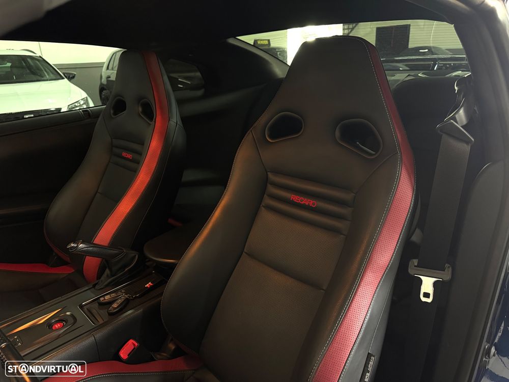 Nissan GT-R 3.8 V6 Black Edition - 9