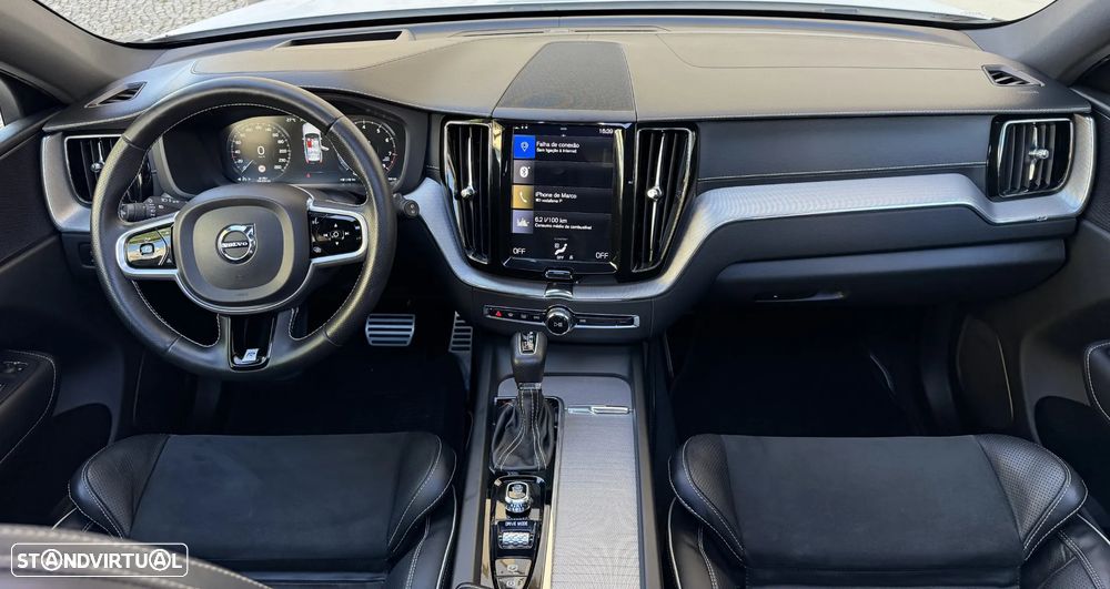 Volvo XC 60 2.0 T6 R-Design AWD - 31