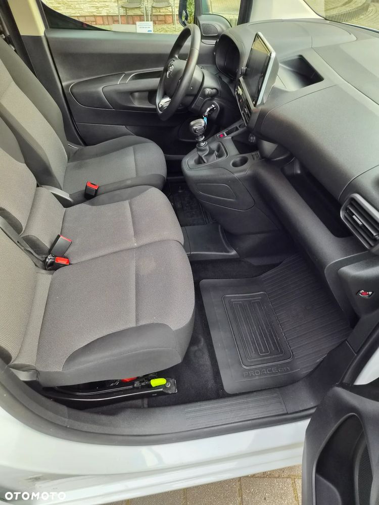 Toyota PROACE CITY - 15