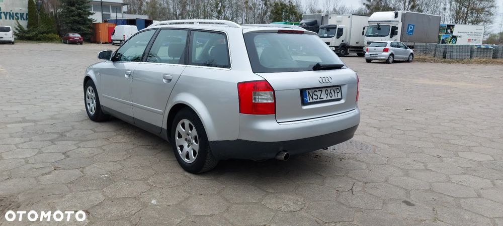 Audi A4 Avant - 6