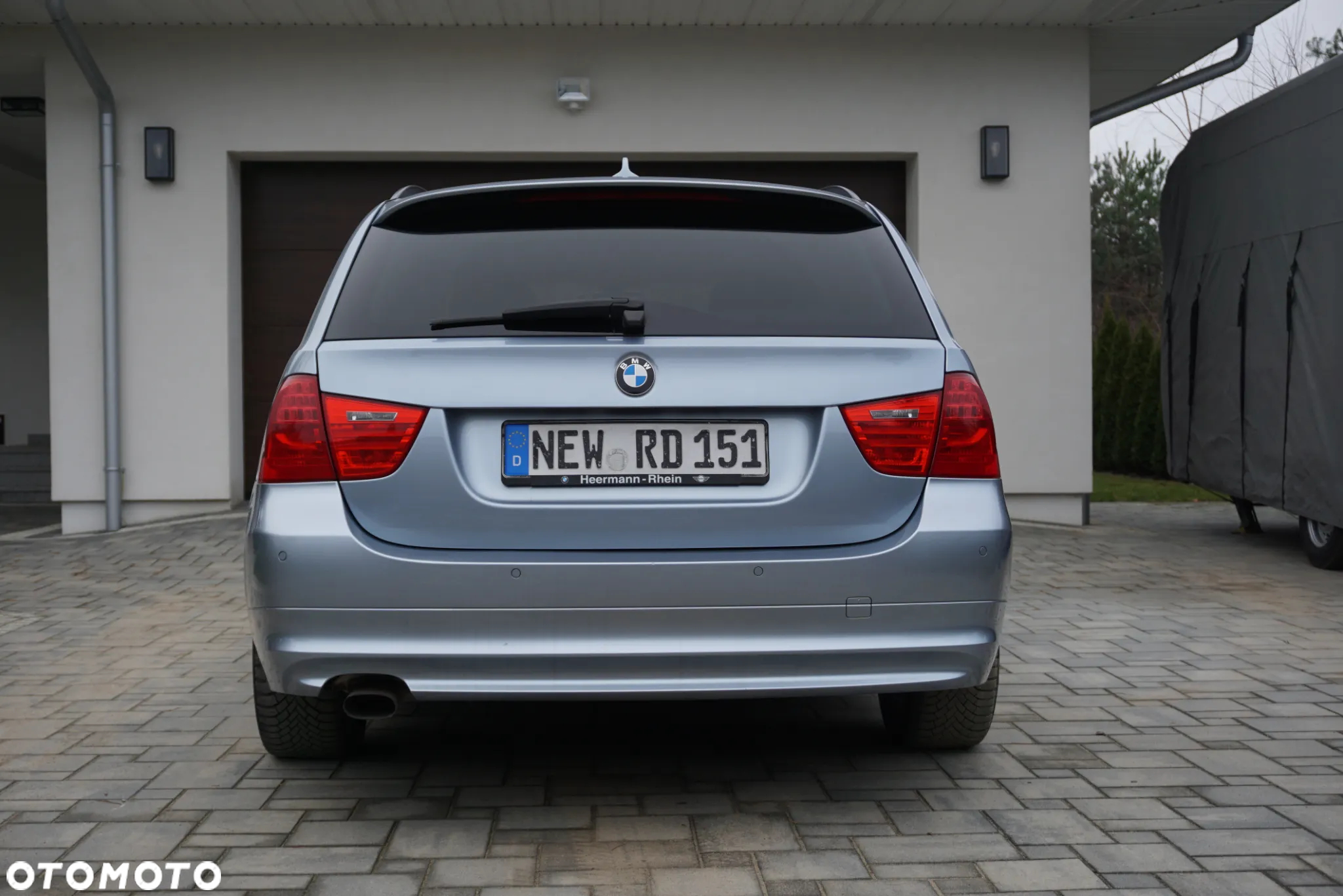 BMW Seria 3 318d DPF Touring - 5