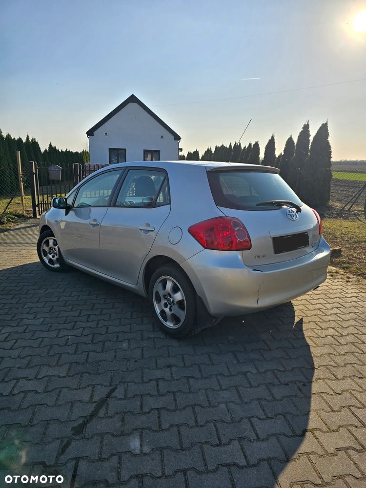 Toyota Auris 2.0 D-4D 2010 - 7