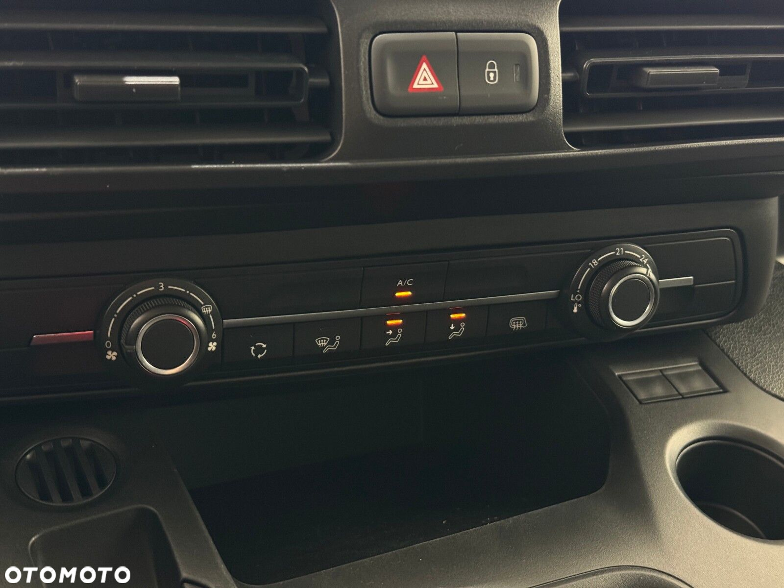 Peugeot partner L1 Premium - 24