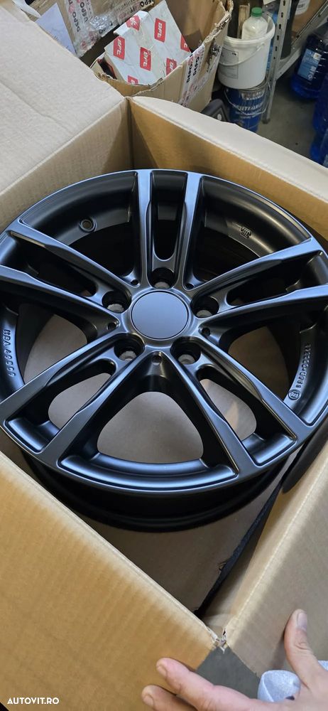 BMW Seria 1 118d - 11