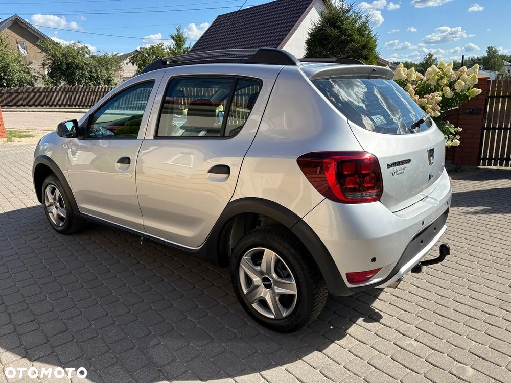 Dacia Sandero TCe 90 (S&S) Comfort - 8