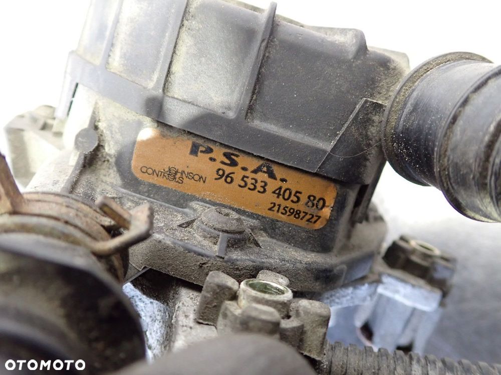 POMPA POWIETRZA WTÓRNEGO CITROEN C4 COUPE 9653340580   21598727 - 6