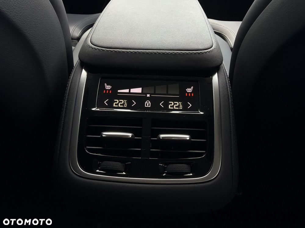 Volvo XC 90 - 17