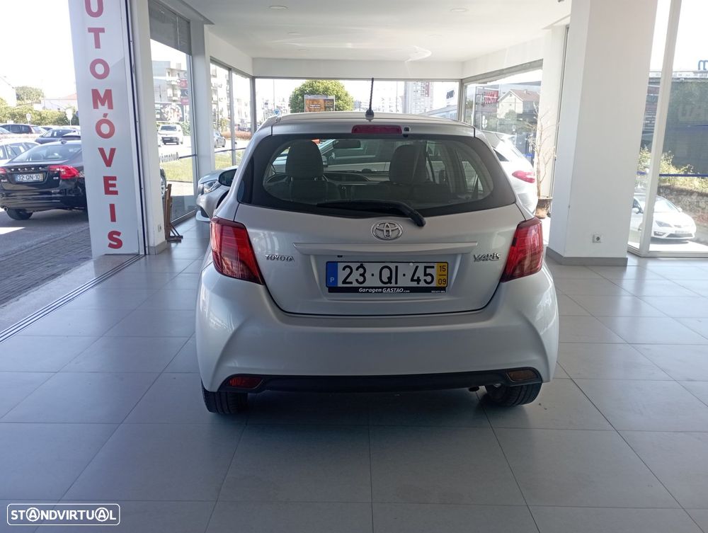 Toyota Yaris 1.4 D-4D Comfort - 5