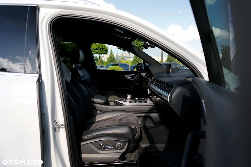 Audi Q7 3.0 TDI Quattro Tiptronic - 4