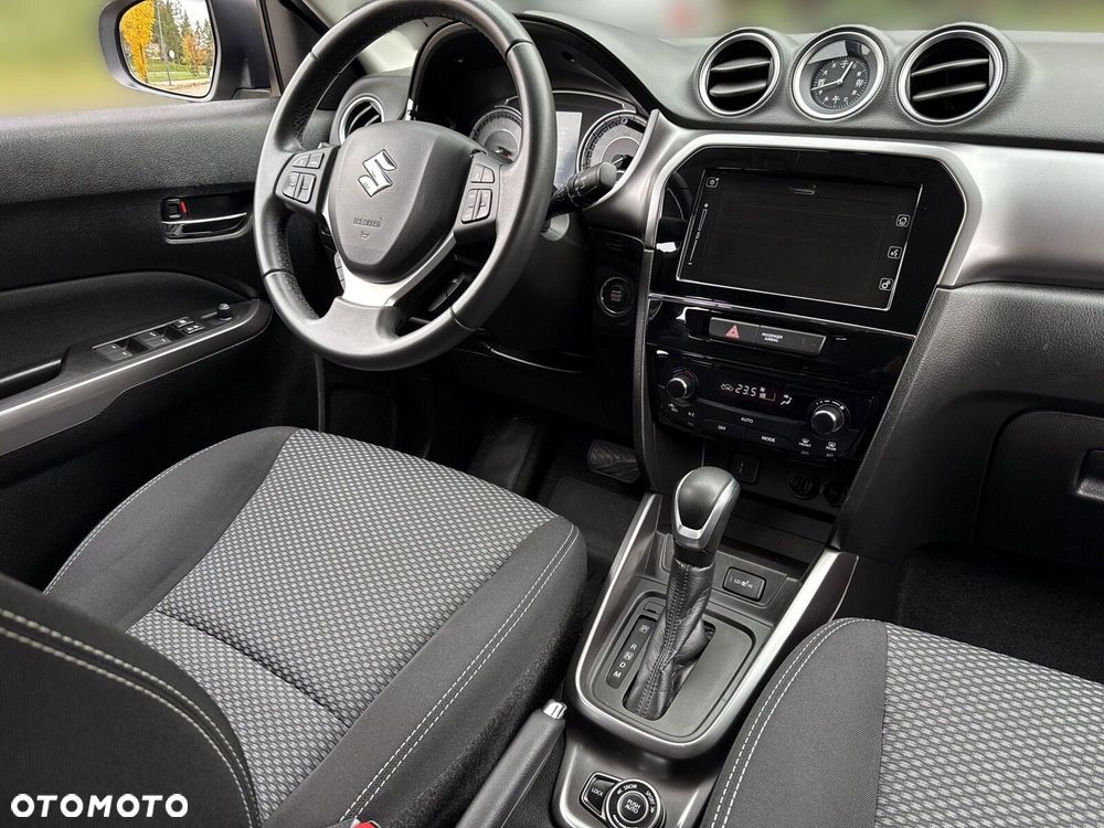 Suzuki Vitara - 22