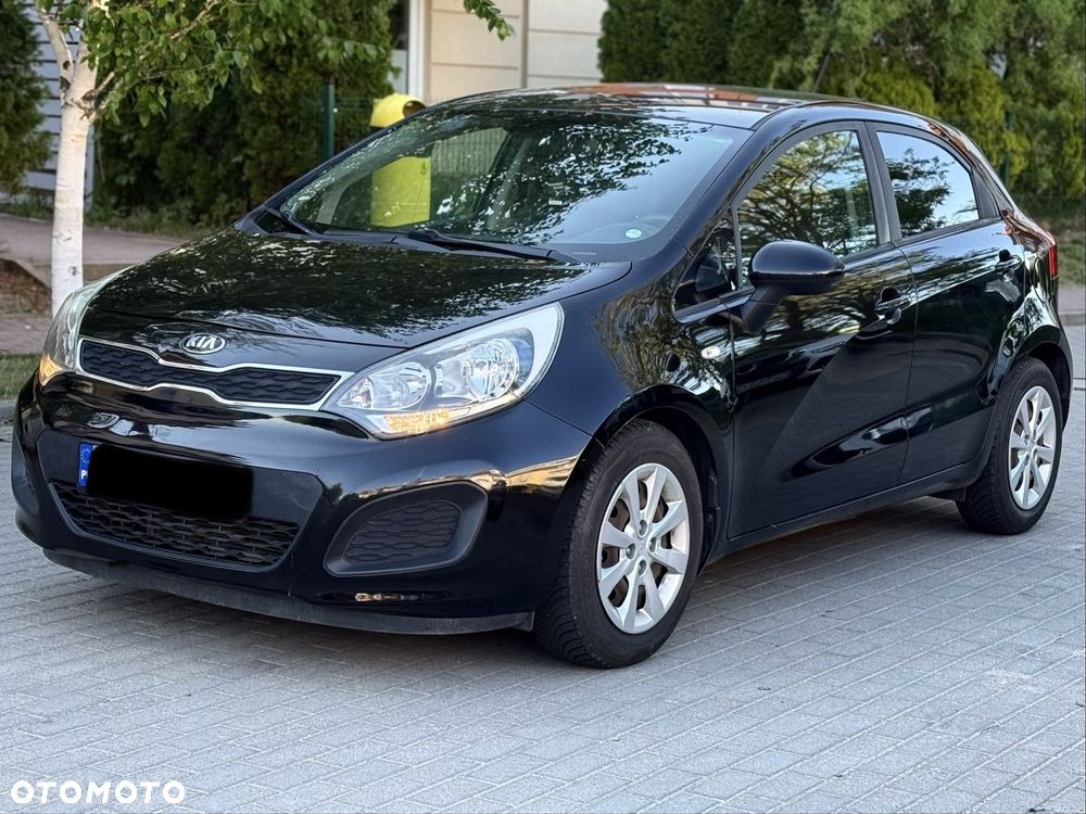 Kia Rio - 2