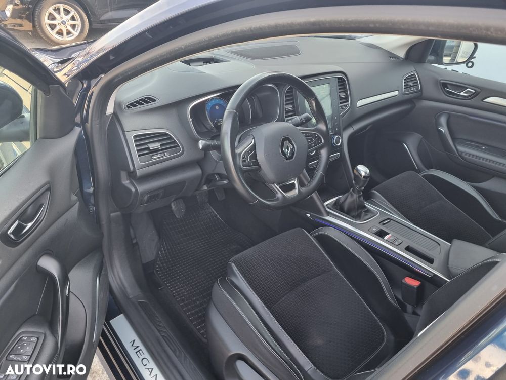 Renault Megane - 10