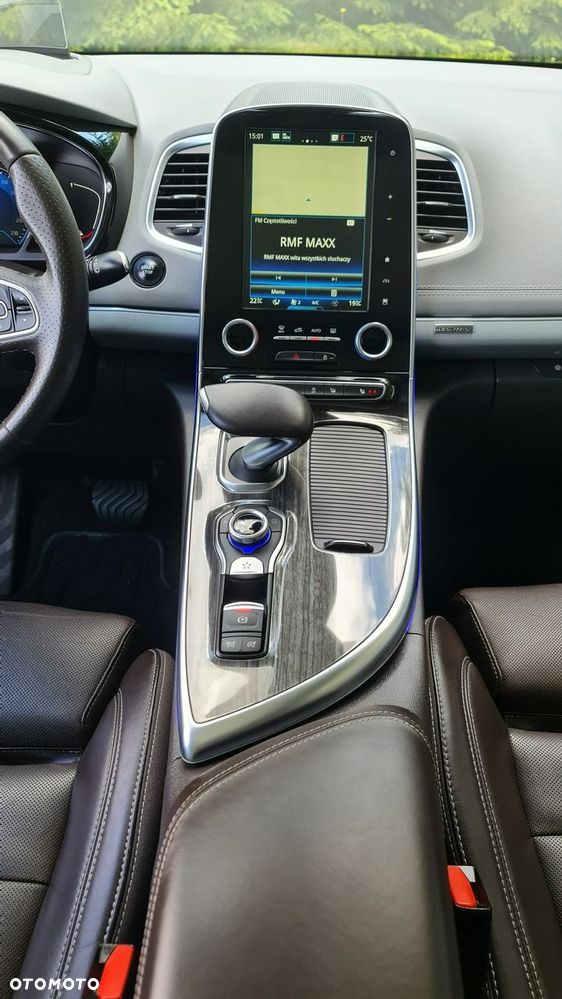 Renault Espace 1.6 dCi Energy Initiale Paris EDC - 21