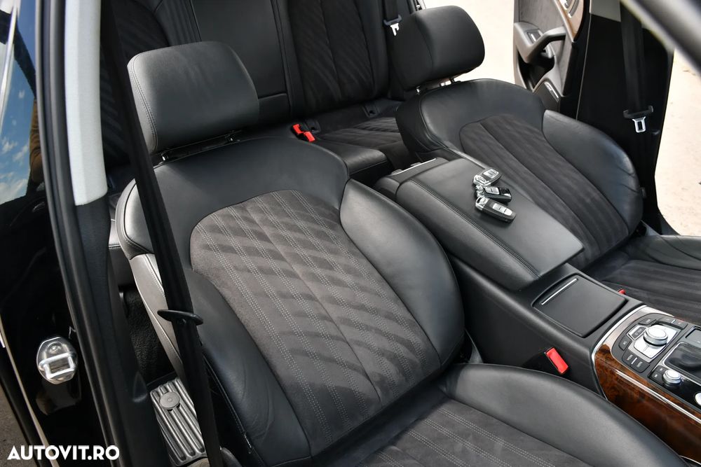 Audi A6 Allroad 3.0 TDI S tronic - 30