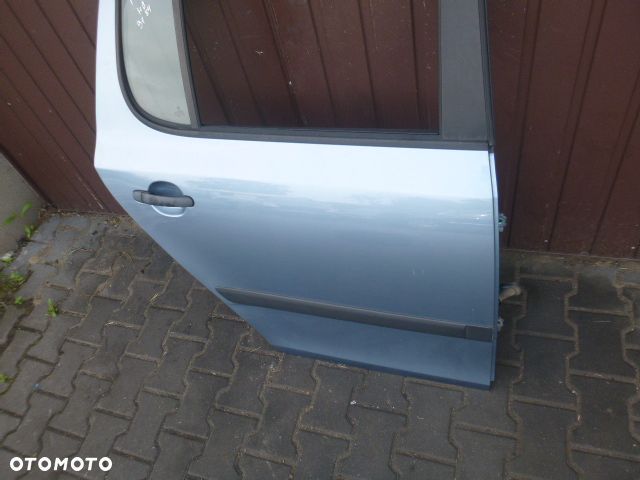 DRZWI PRAWY TYŁ PRAWE TYLNE SKODA FABIA II HB KOMPLETNE KOLOR 9154 07- - 7
