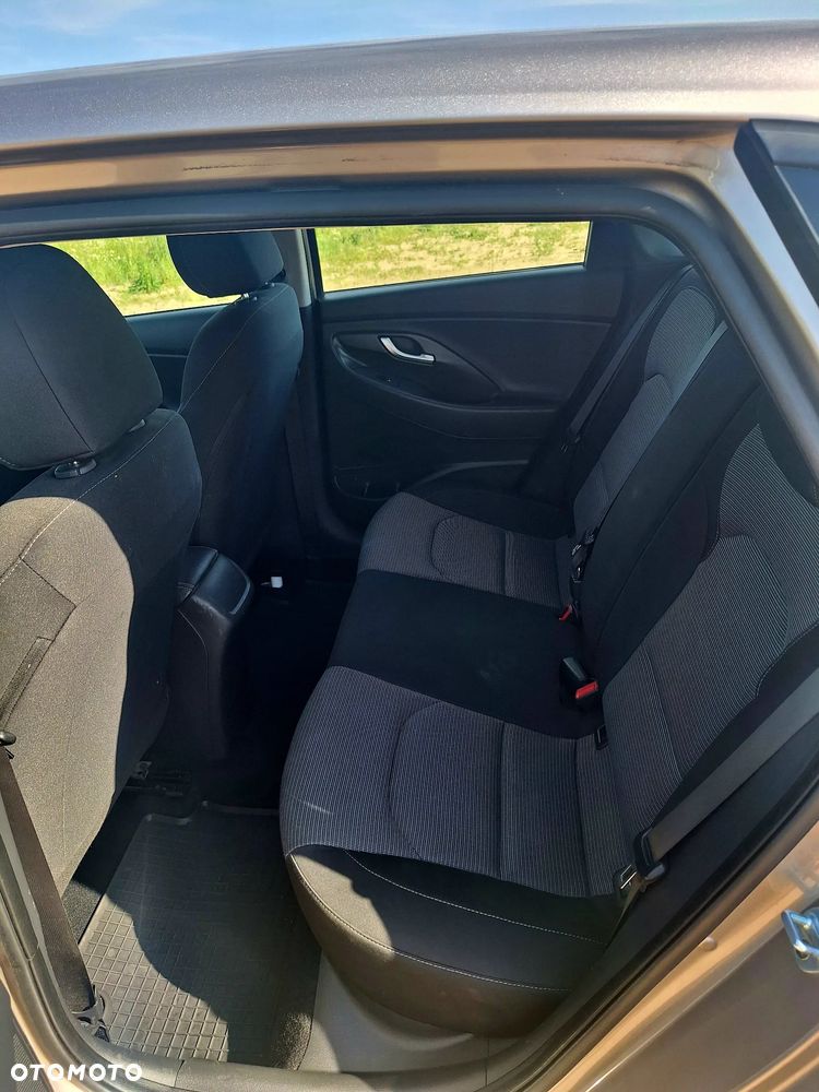 Hyundai i30 1.4 Classic - 7