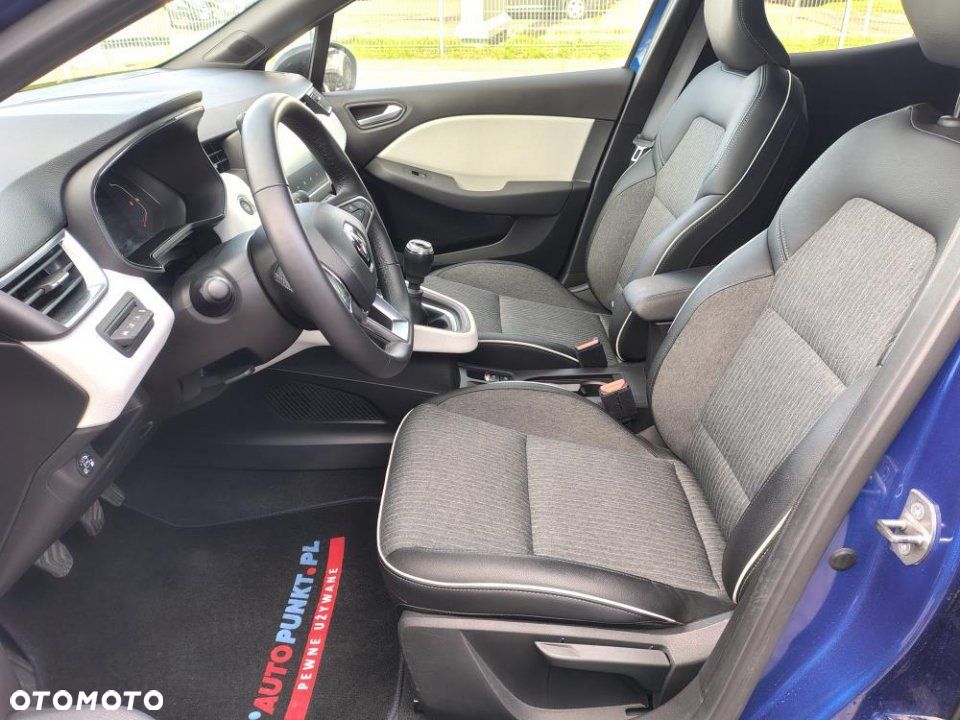 Renault Clio - 15