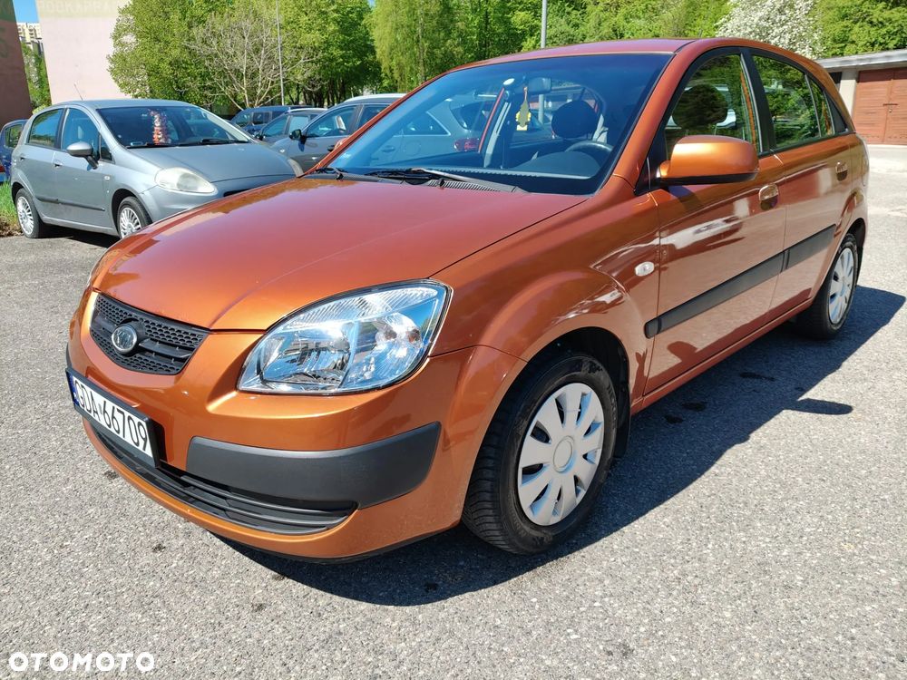 Kia Rio 1.4 Comfort - 6