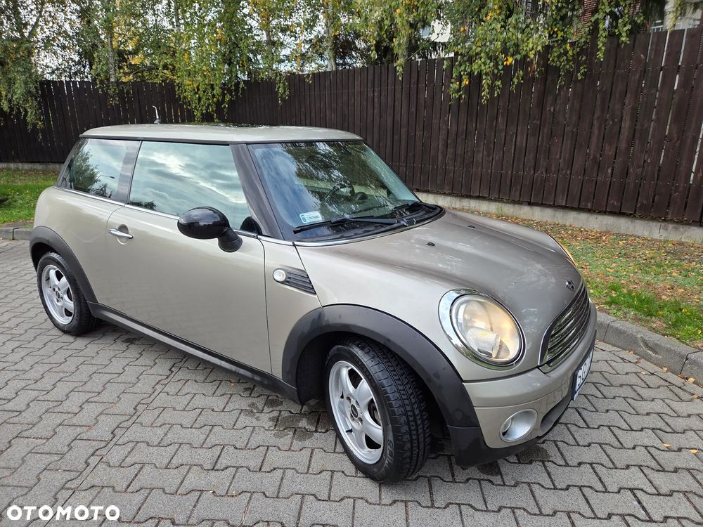 MINI ONE Standard - 8