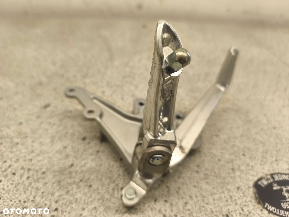 Set prawy przód, podnóżek, dźwignia kierowcy Suzuki GSX-R1000 GSX-R 1000 600 GSXR1000 GSXR 1000 600 - 6
