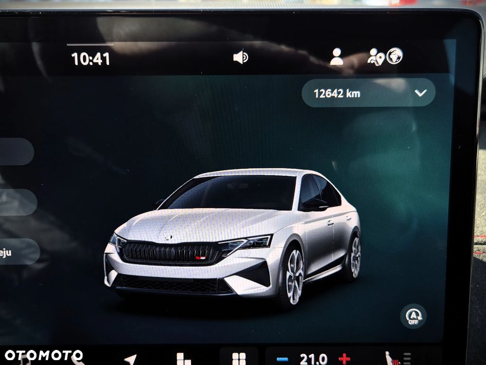 Skoda Octavia 2.0 TSI RS DSG - 23