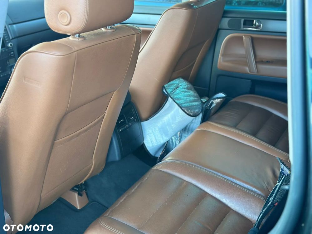 Volkswagen Touareg 3.0 V6 TDI DPF Automatik Individual - 5