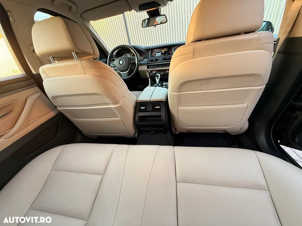 BMW Seria 5 530d xDrive Touring Aut. Luxury Line - 28