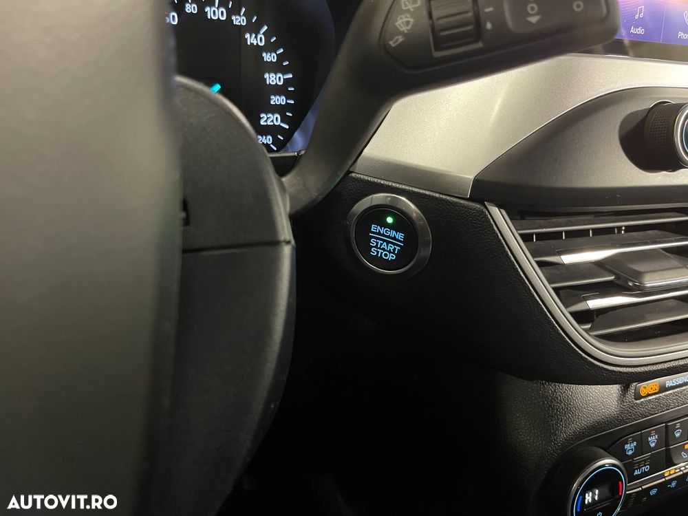 Ford Focus 1.5 EcoBlue Connected - 22