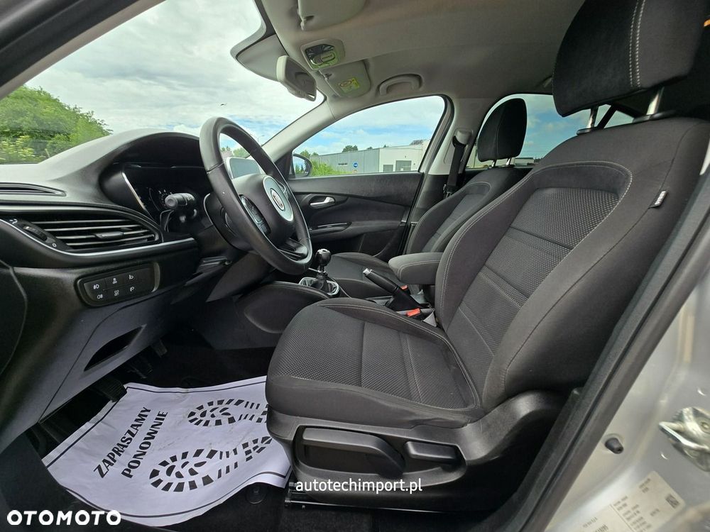 Fiat Tipo 1.4 16v Easy - 23