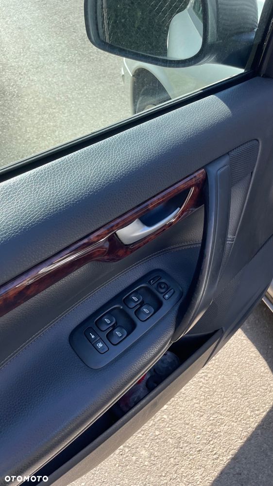 Volvo S60 2.5T AWD Summum - 8