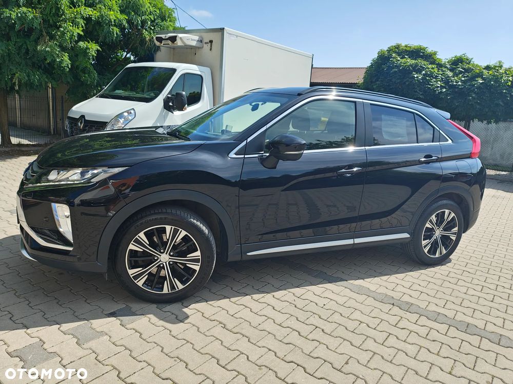 Mitsubishi Eclipse Cross 1.5 T Invite Plus - 2