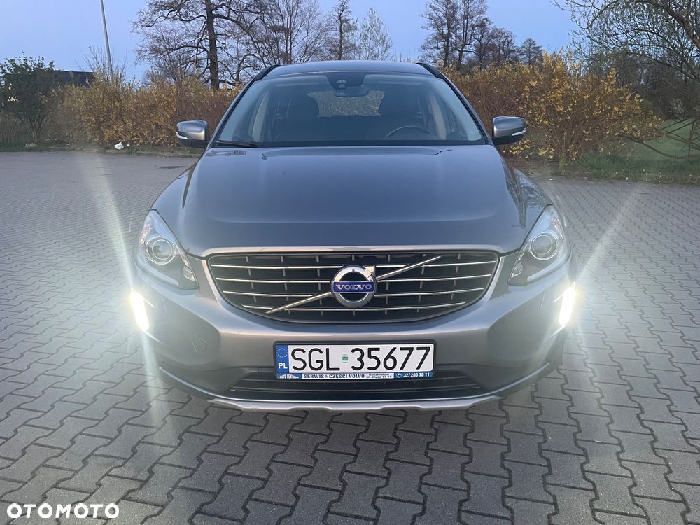 Volvo XC 60 D4 AWD Momentum - 7