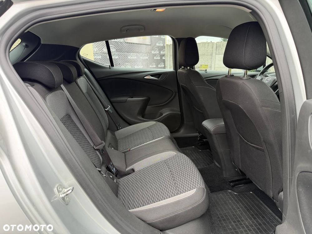 Opel Astra 1.5 CDTI S&S - 13