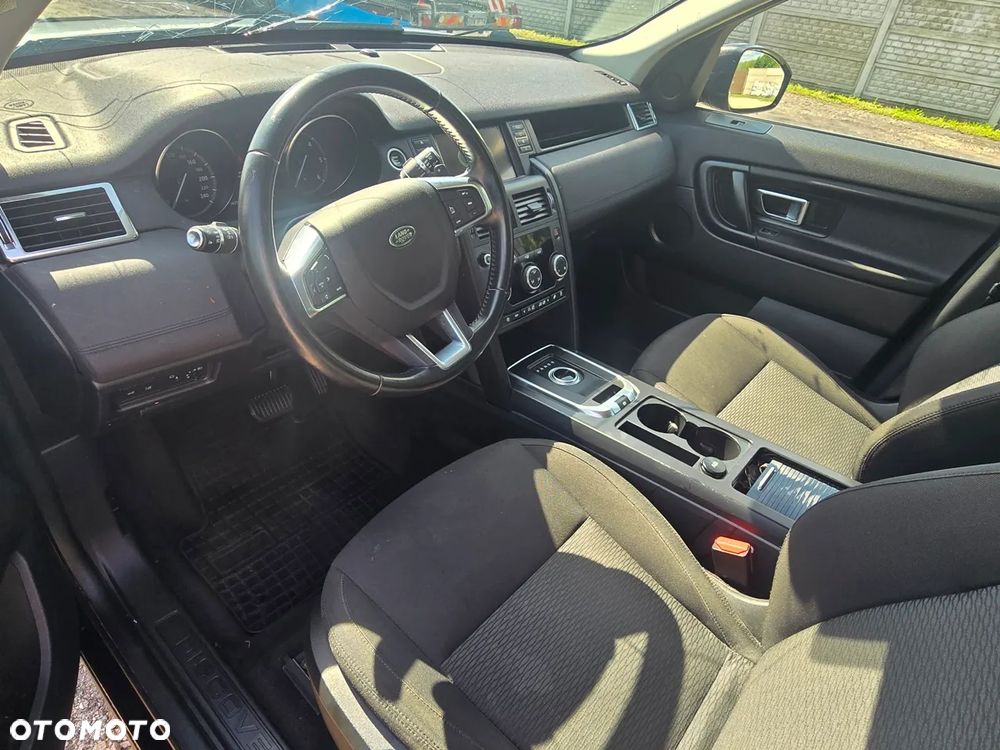 Land Rover Discovery Sport D150 SE - 16
