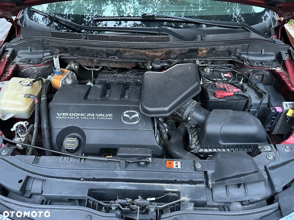 Mazda CX-9 3.7 V6 - 24