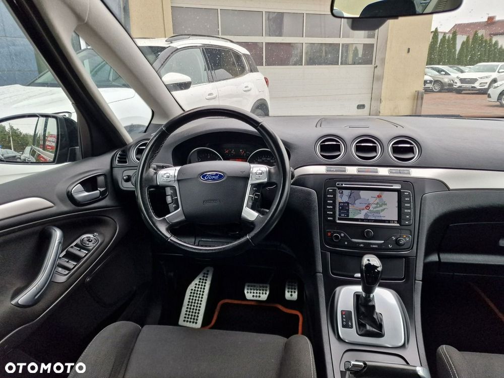 Ford S-Max 2.0 TDCi DPF Champions Edition - 18