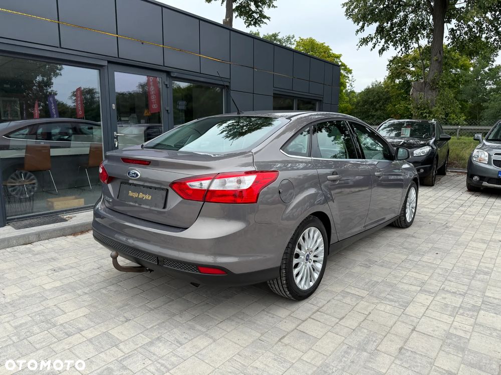 Ford Focus 1.6 Ti-VCT Sport - 22