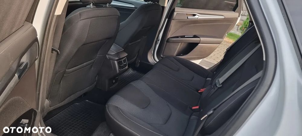 Ford Mondeo 2.0 TDCi STart-Stopp PowerShift-Aut Titanium - 26