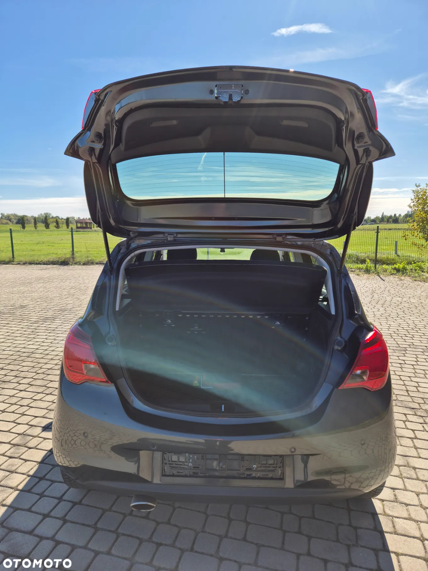Opel Corsa 1.4 Color Edition S&S - 18