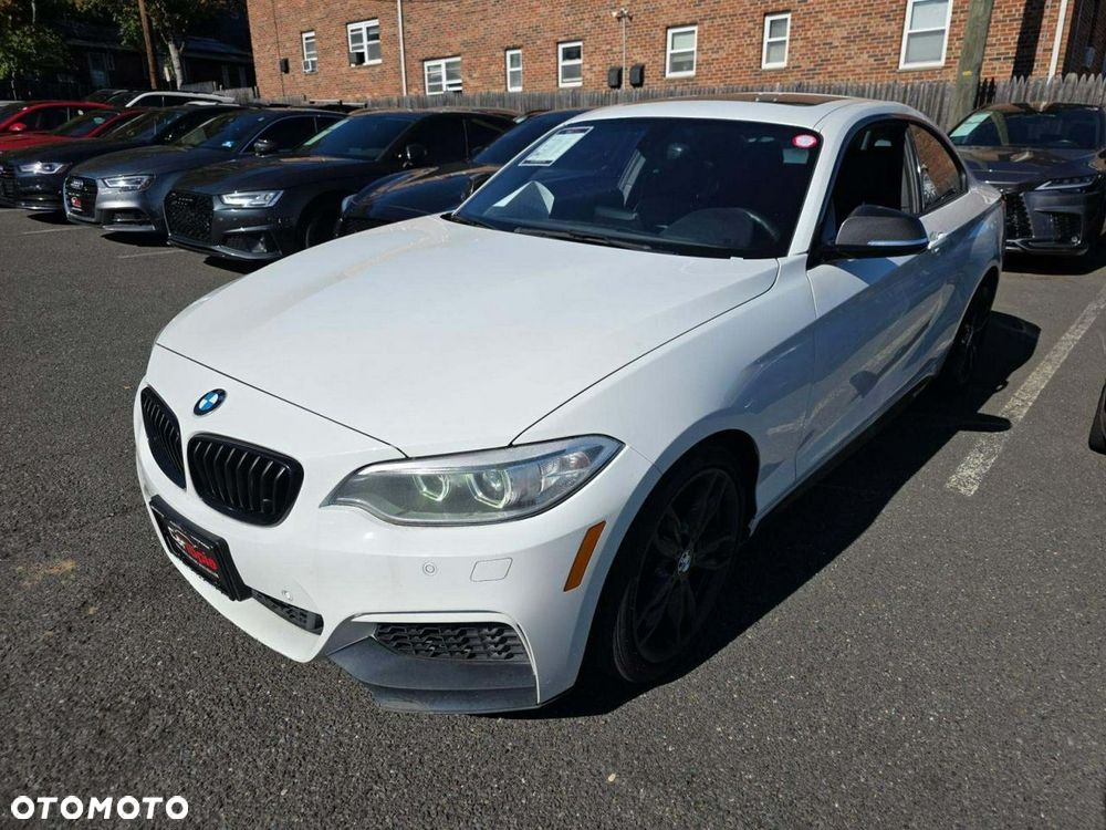 BMW M240I
