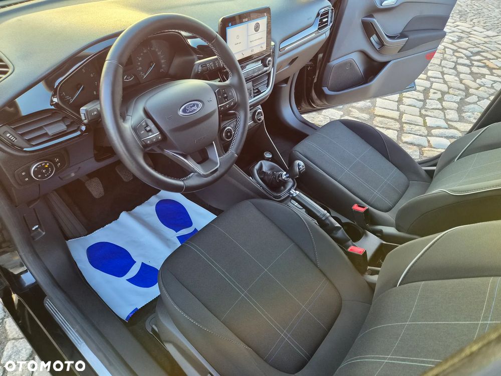 Ford Fiesta 1.0 EcoBoost Start-Stop Champions Edition - 16