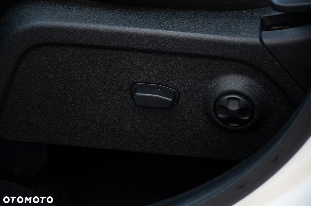 Fiat Freemont 2.0 Multijet 16V DPF Automatik Allrad Black Code - 38