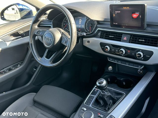 Audi A4 Avant 2.0 TFSI ultra Design - 14